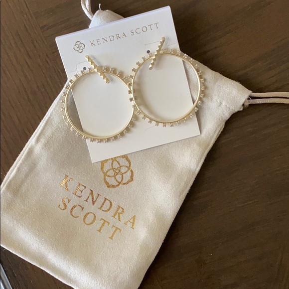 Kendra Scott Jewelry - Kendra Scott Charlie Grace Hoop